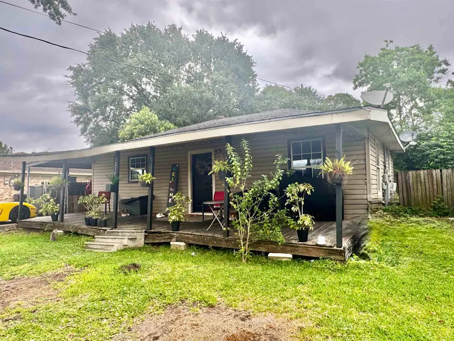 1219 S 13th, Nederland, TX 77627 - #2