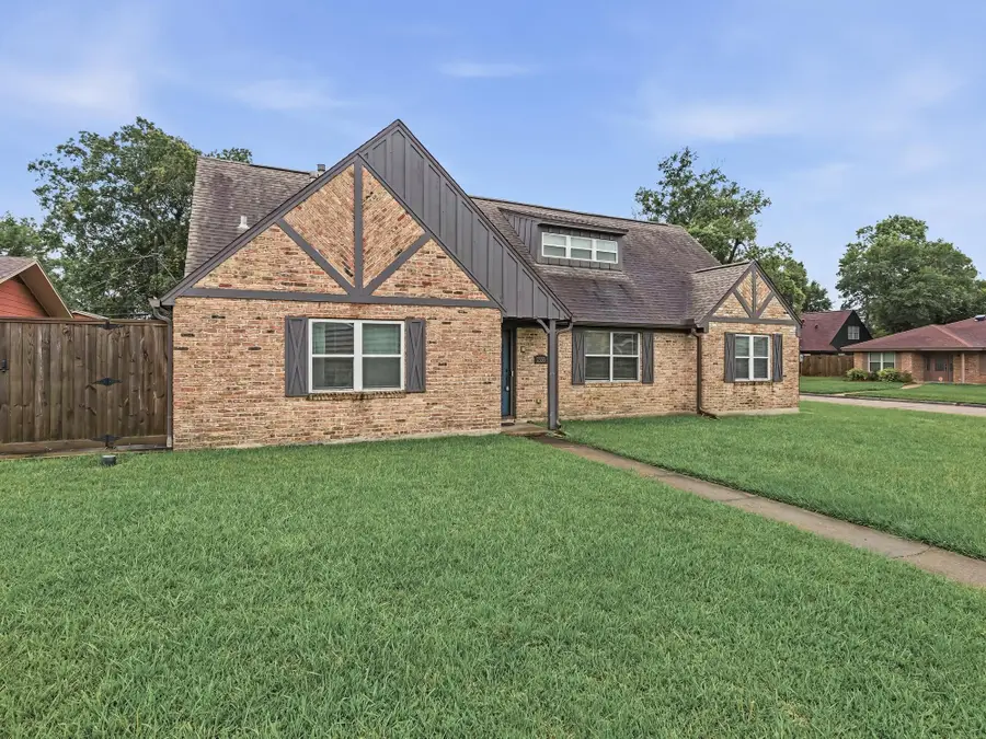 2333 Maxwell Cir., Orange, TX 77630 - #3