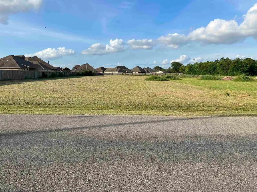 8415-8445 Holmes, Nederland, TX 77627 - #2