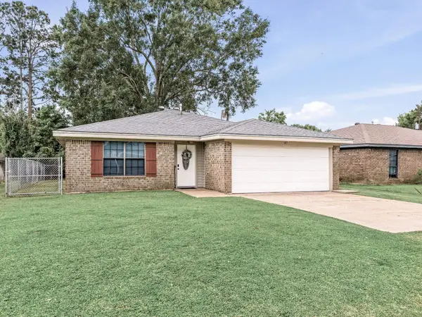 47 Parkland, Bridge City, TX 77611
