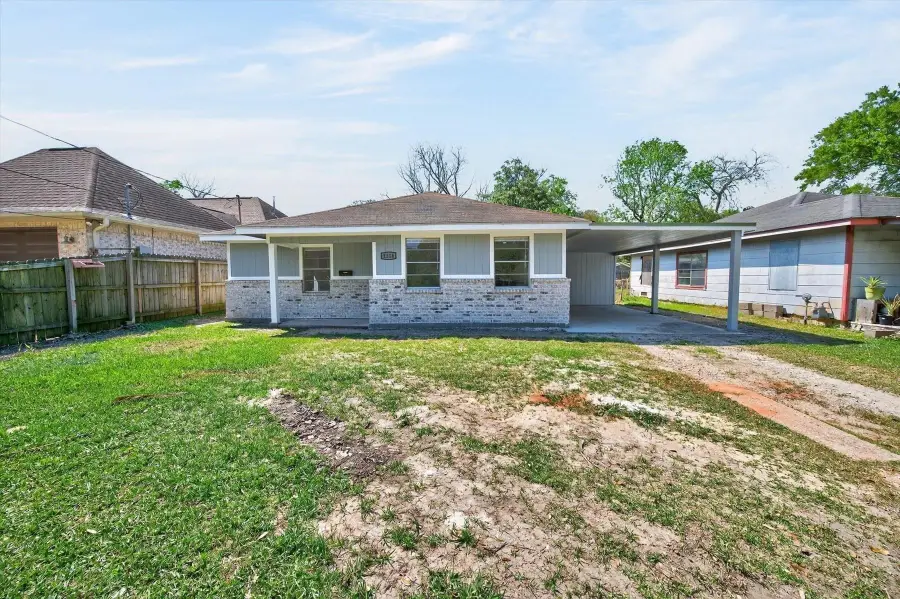 1114 Montrose St, Port Neches, TX 77651-2616 - #2