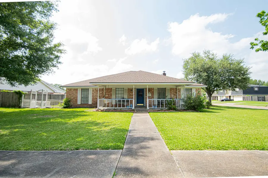 3146 Dogwood Lane, Port Neches, TX 77651 - #2