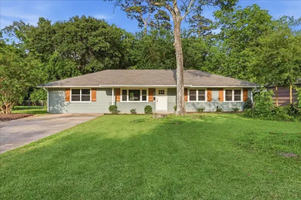 980 Evergreen, Beaumont, TX 77706