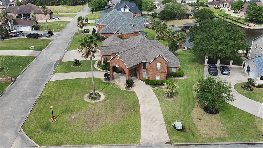 155 Greenhead Pt., Orange, TX 77630-6889 - #3