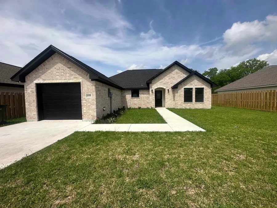 2155 Birch St, Port Arthur, TX 77640 - #2