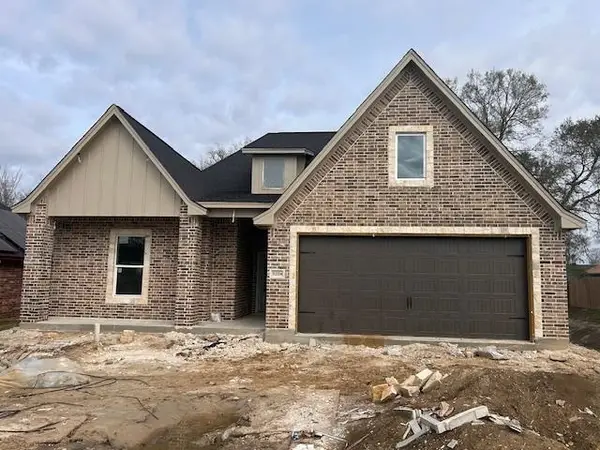9204 Riggs, Beaumont, TX 77707