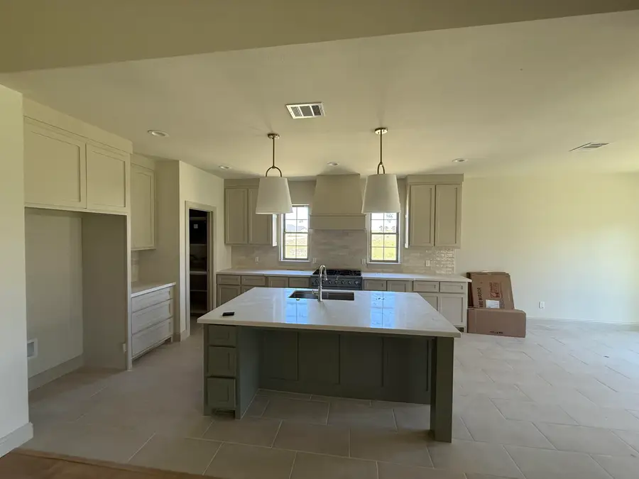 3570 Valmont, Beaumont, TX 77706 - #3