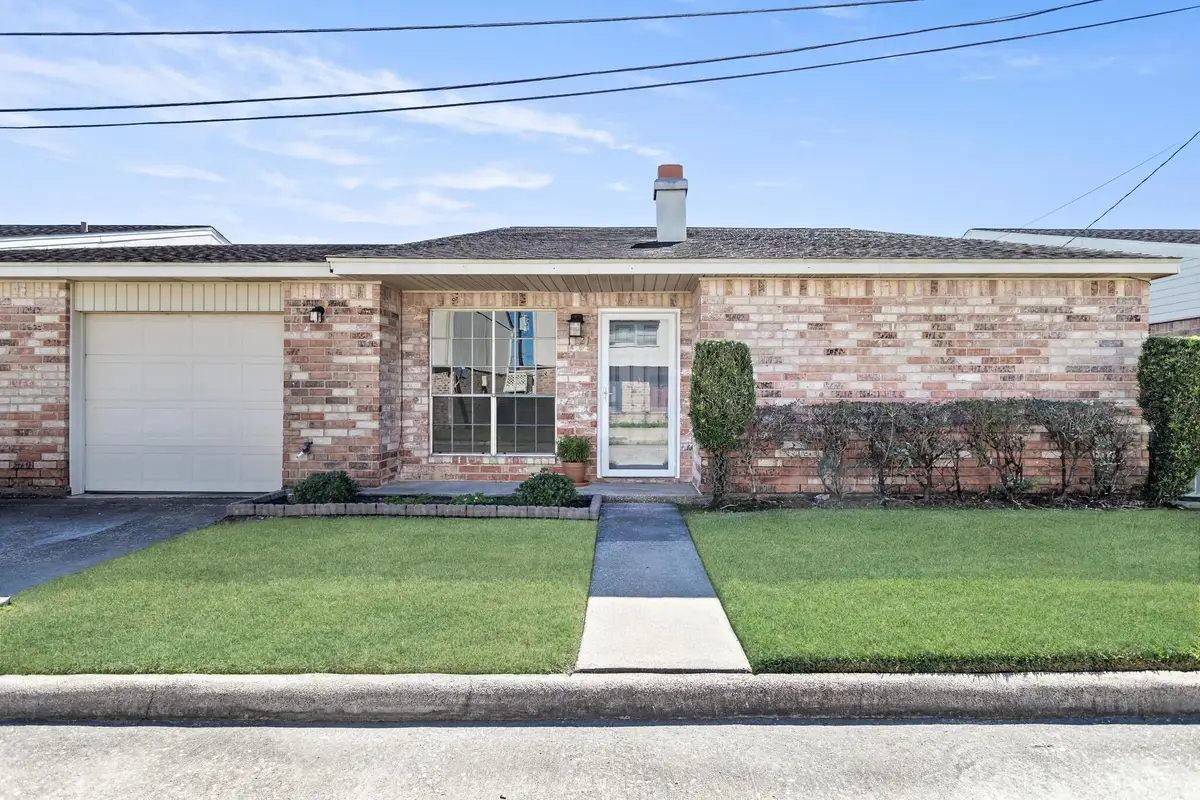 1121 Park Meadow Dr, Beaumont, TX 77706 - #1