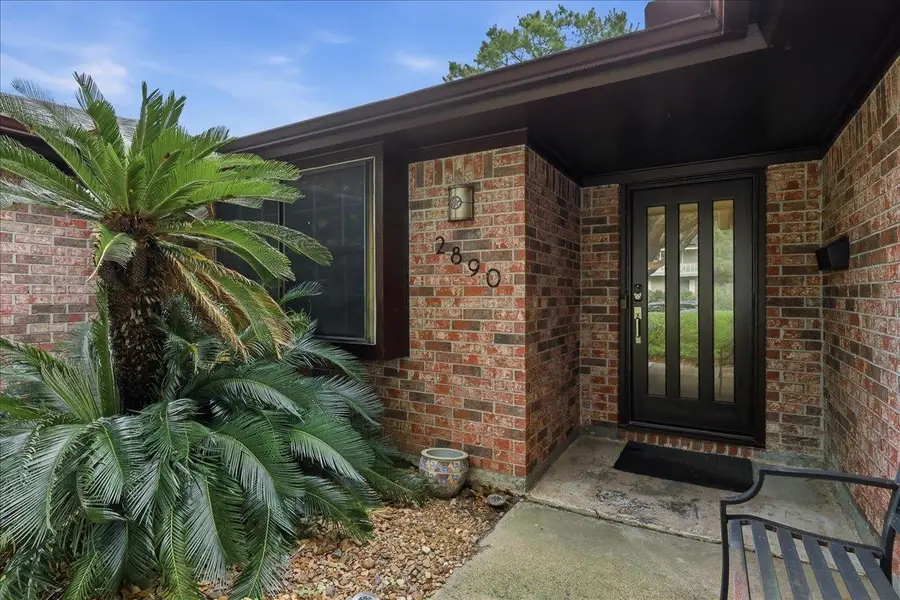 2890 Westmont Dr., Beaumont, TX 77706 - #2