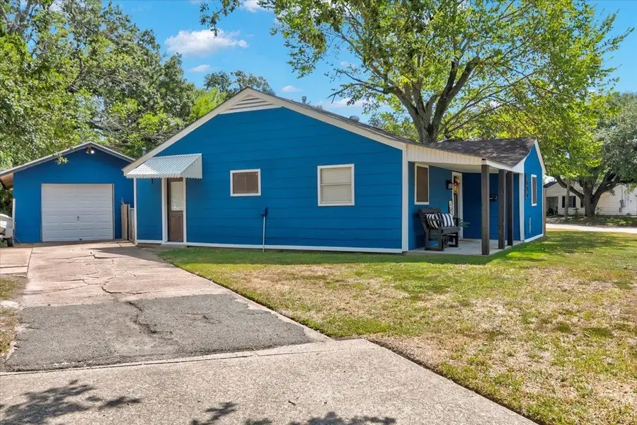 1806 Avenue D, Port Neches, TX 77651 - #3