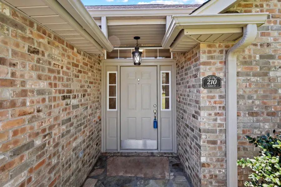 210 Dana, Lumberton, TX 77657 - #3