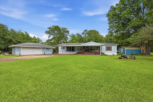 365 Connell Rd, Vidor, TX 77662
