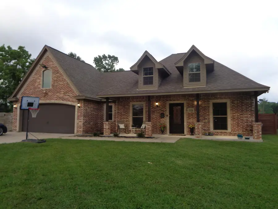 3120 Minglewood Dr, Beaumont, TX 77703 - #2
