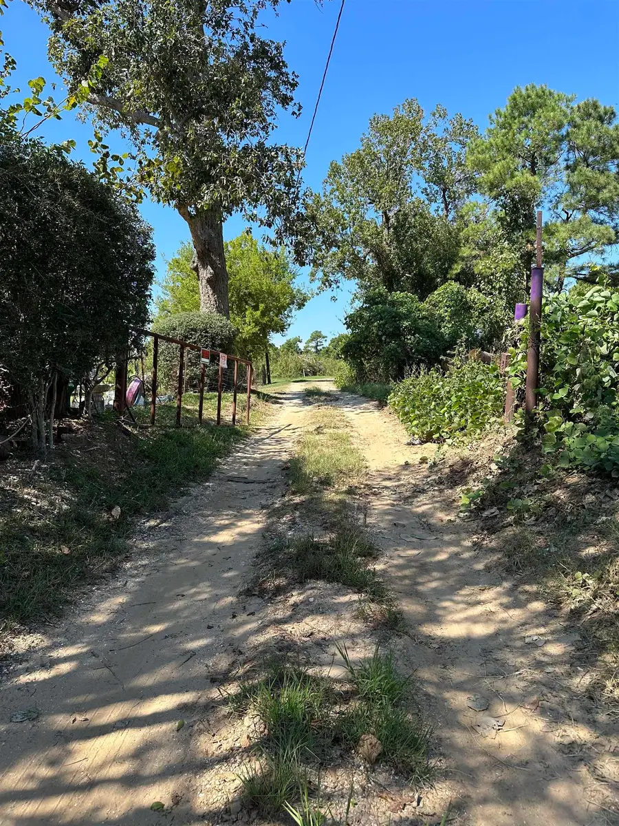 1540 Old Spanish Trl, Vidor, TX 77662 - #3