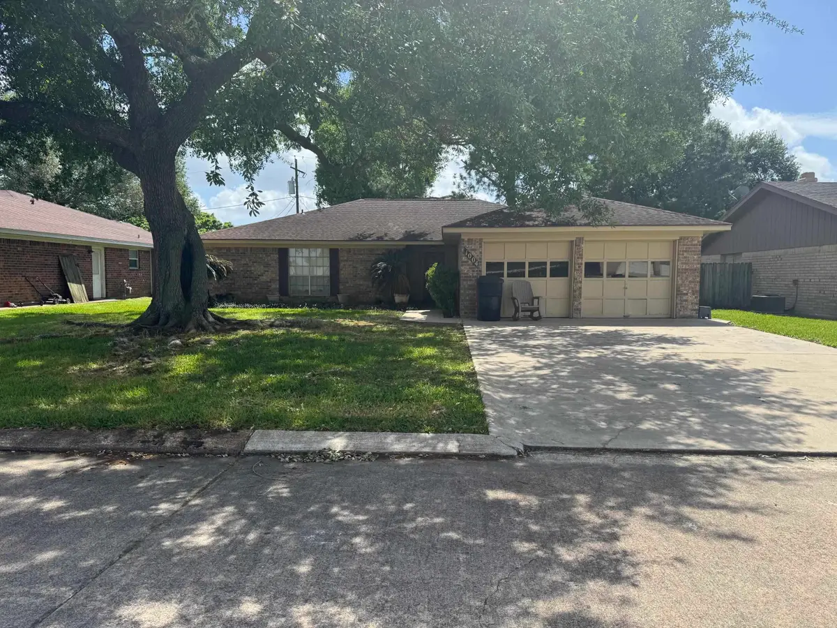 1004 S 21st Street, Nederland, TX 77627 - #1