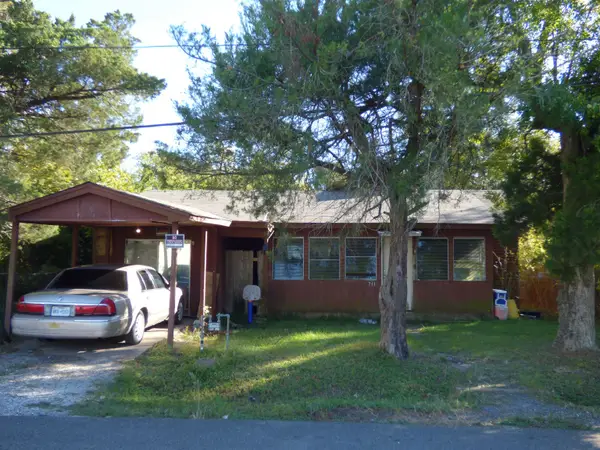 711 Rein, Orange, TX 77630