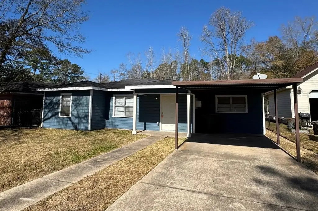 3270 Christopher St, Beaumont, TX 77708 - #1