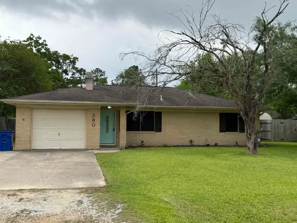 260 BENNY AVE., Lumberton, TX 77657