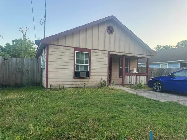 3315 Lorilee, Beaumont, TX 77708