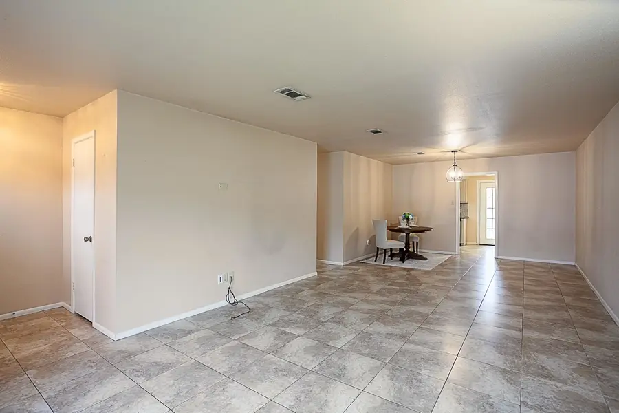 5874 Meadow Way, Beaumont, TX 77707 - #3