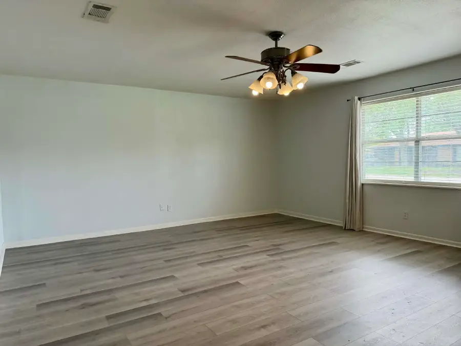 275 Benny, Lumberton, TX 77657 - #2