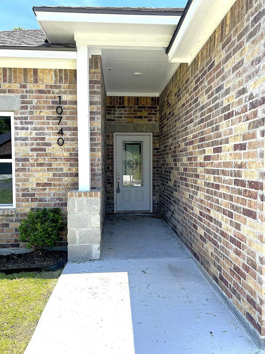 10740 Vinson St, Beaumont, TX 77713 - #2