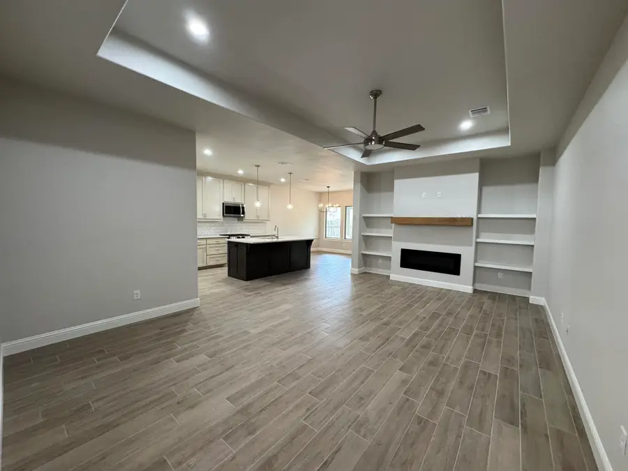 817 Dallas St, Port Neches, TX 77651 - #3