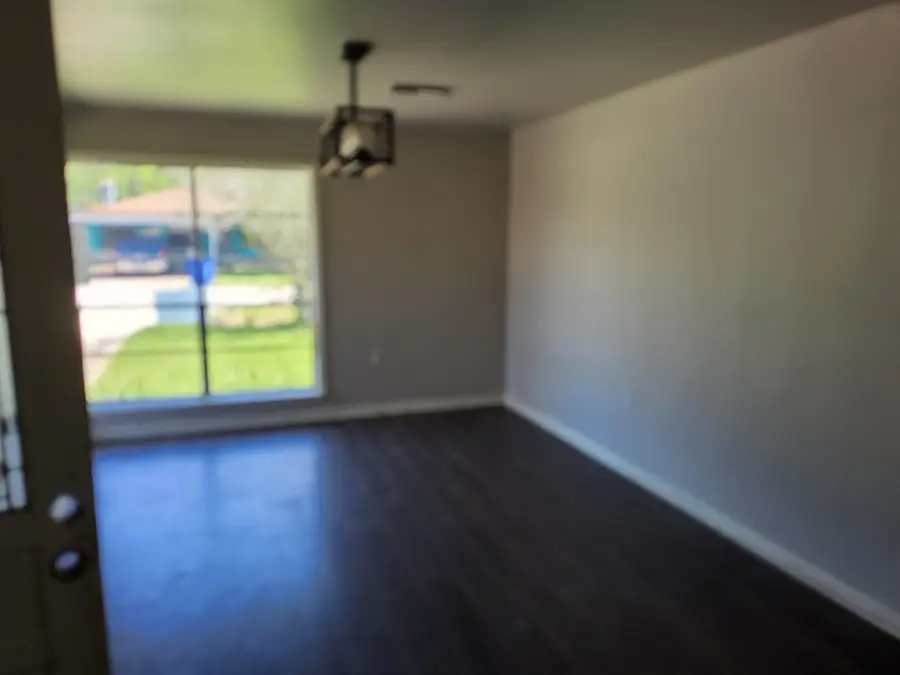 701 Sherrill St, West Orange, TX 77630 - #3