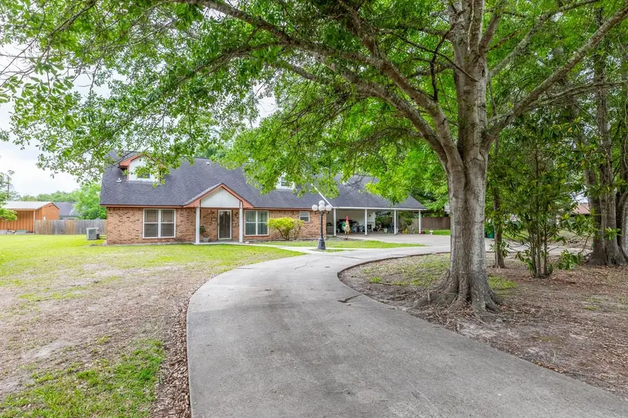 156 CR 818, Buna, TX 77612 - #2