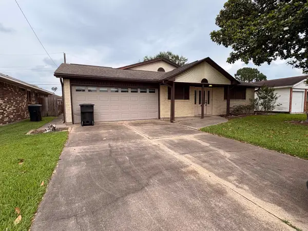 604 N 36th Street, Nederland, TX 77627