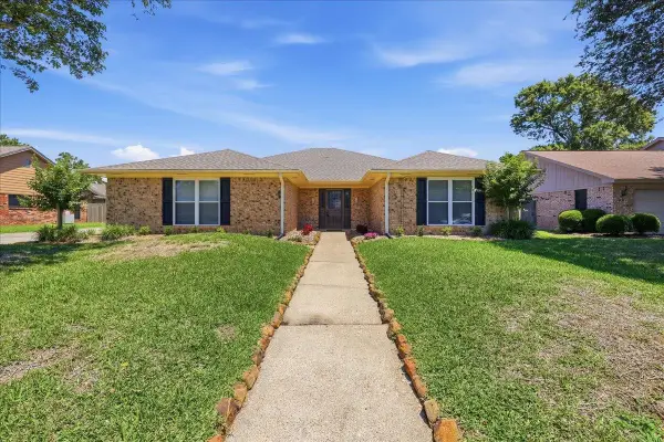 6970 Shanahan Drive, Beaumont, TX 77706