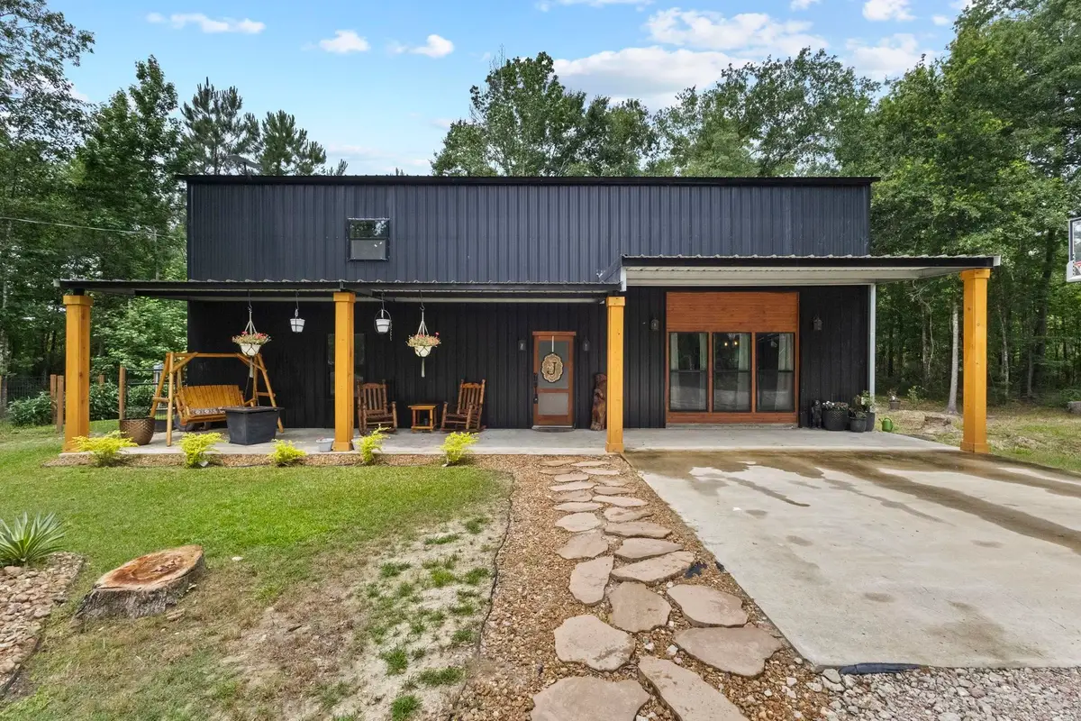 2031 Bobcat Circle, Orange, TX 77632 - #1