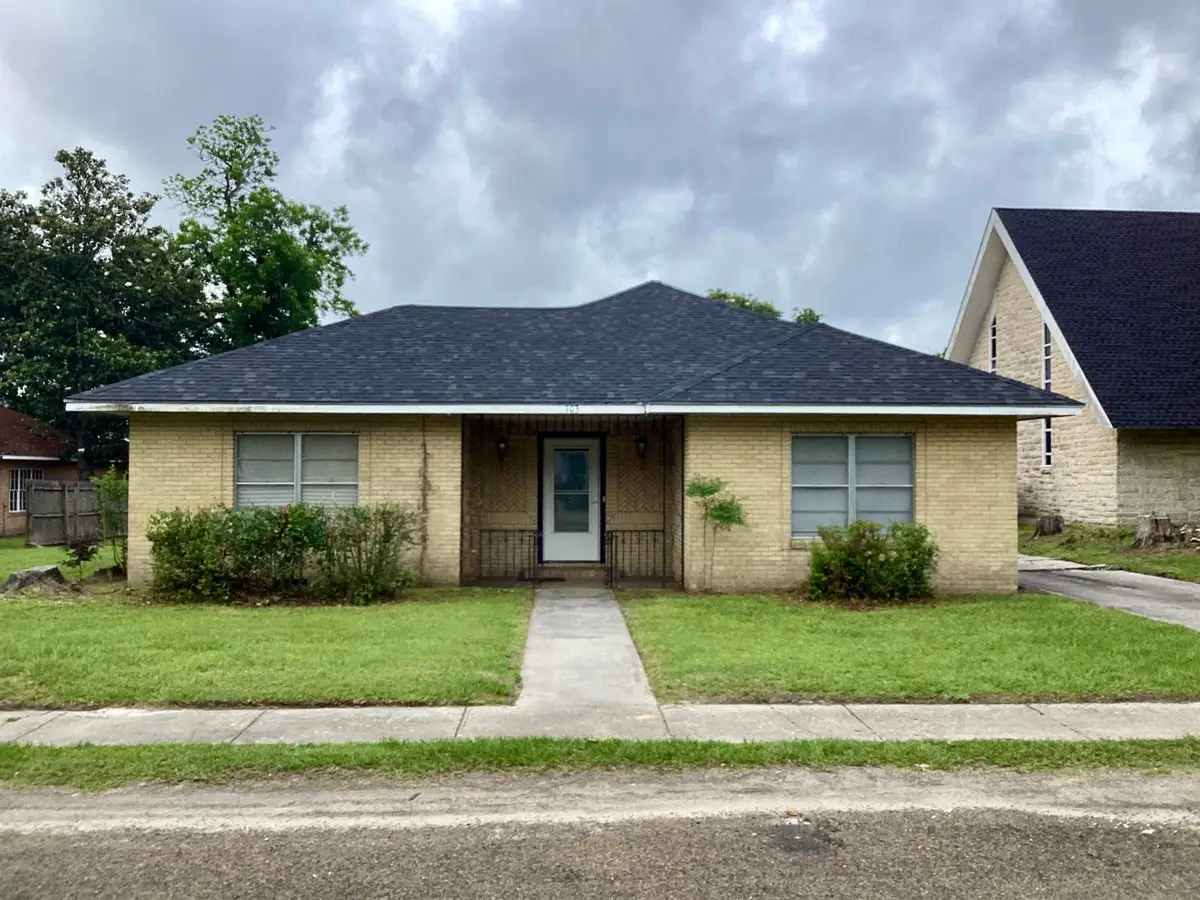 103 W Main Street, Kirbyville, TX 75956 - #1