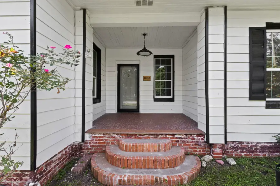 1805 Prairie St, Beaumont, TX 77701 - #2