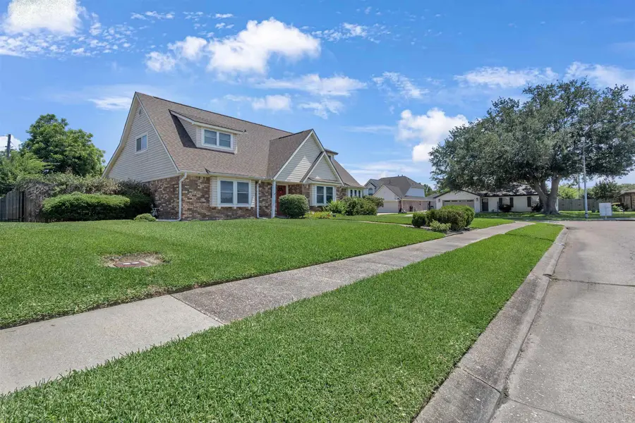 502 Melissa Ct, Port Neches, TX 77651 - #3