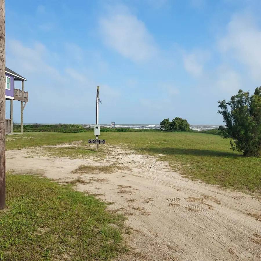 2294 HWY 87, Gilchrist, TX 77617 - #3