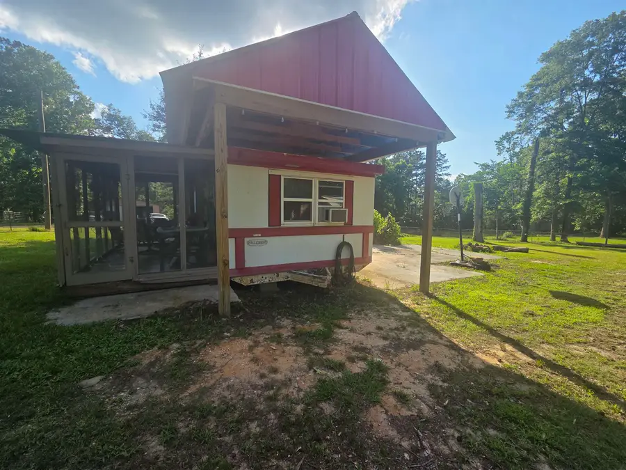 200 W Ridgecrest Dr, Hemphill, TX 75948 - #3