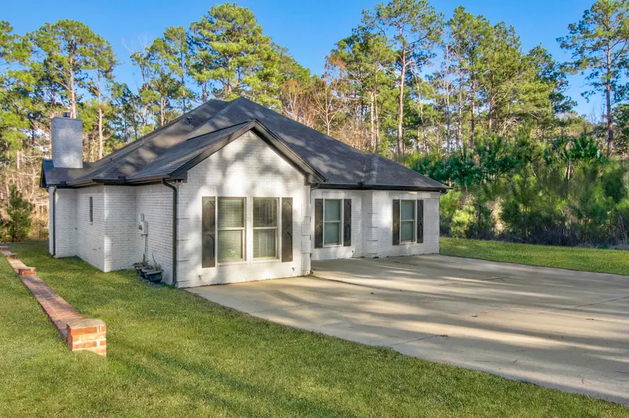 760 Longleaf Drive, Brookeland, TX 75931 - #2
