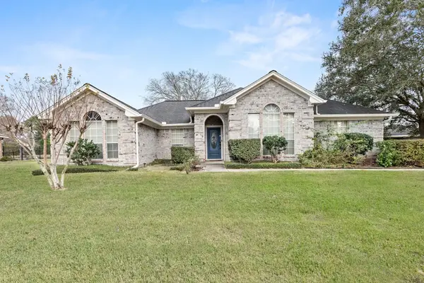 4365 Willow Bend, Beaumont, TX 77707