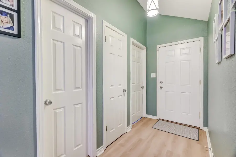 3945 Suncrest Dr, Groves, TX 77619 - #3