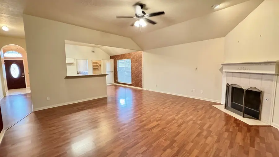 5715 Emily, Beaumont, TX 77713 - #3