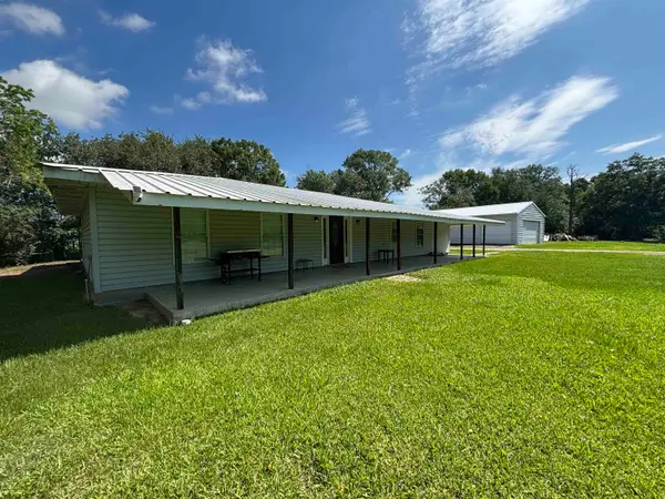 445 Jones, Bridge City, TX 77611