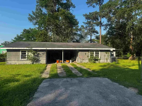 4410 El Paso Ave, Beaumont, TX 77703