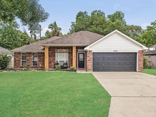7250 Hidden Valley, Beaumont, TX 77708