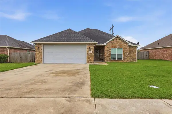 608 Cypresswood, Orange, TX 77630