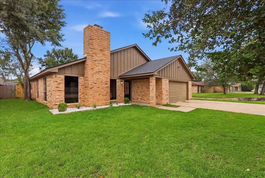 6702 Gladys Ave, Beaumont, TX 77706 - #2