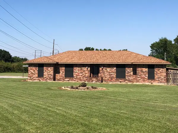 2543 W Norman Circle, Orange, TX 77630-9360