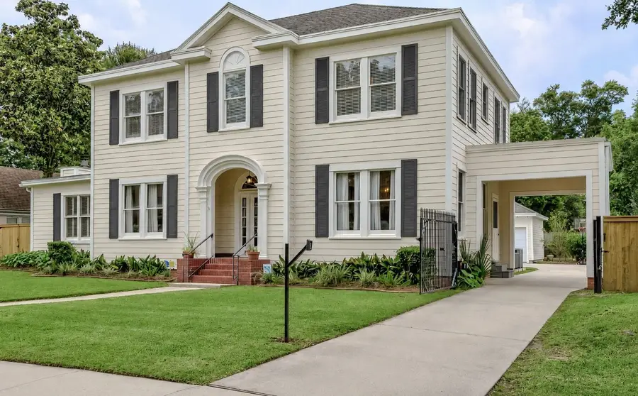 2425 Ashley Ave, Beaumont, TX 77702 - #2