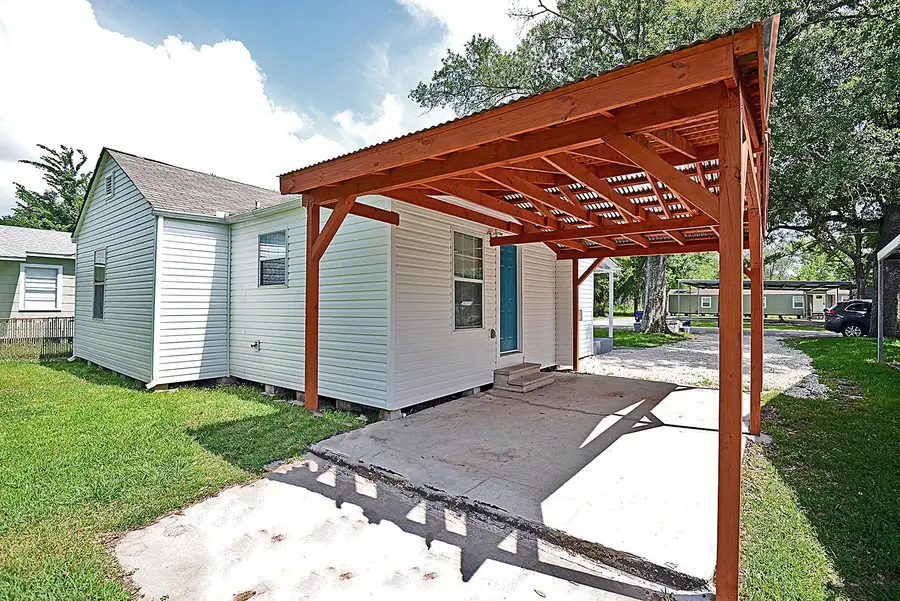 1810 Crockett St., Orange, TX 77630-6526 - #3