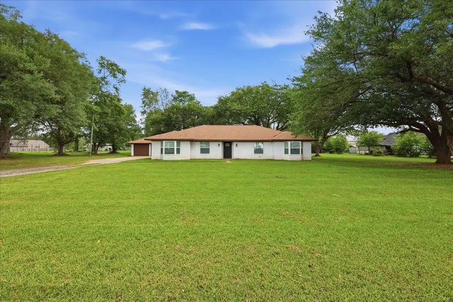 1674 Bassett St, Orange, TX 77632 - #3
